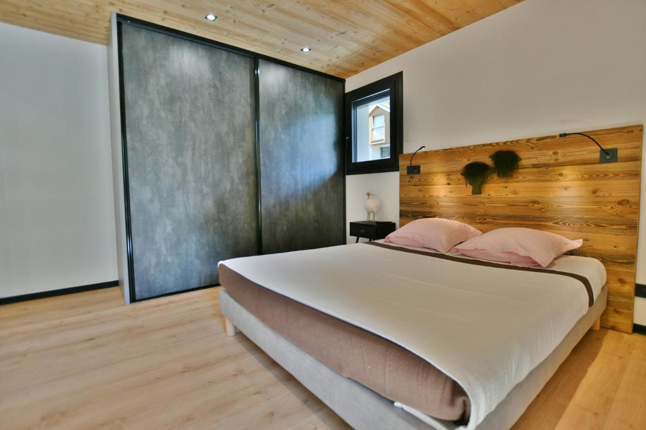Bel Appartement Centre De Thones Lumineux Et Spacieux Neuf ภายนอก รูปภาพ