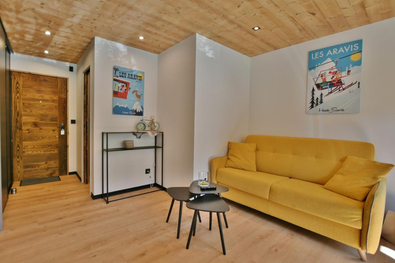 Bel Appartement Centre De Thones Lumineux Et Spacieux Neuf ภายนอก รูปภาพ